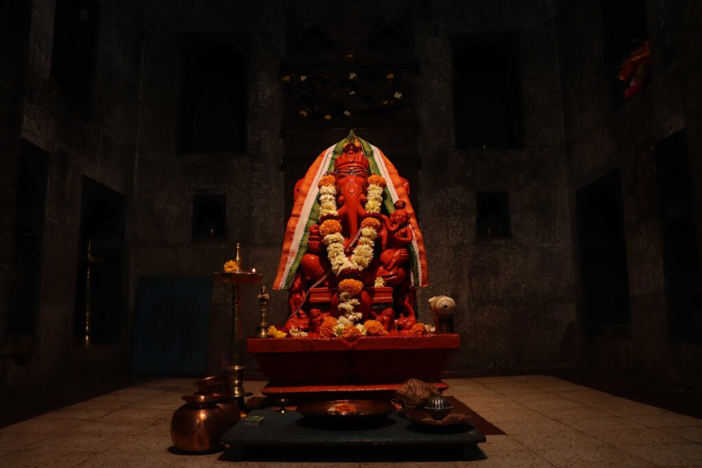 unknown temples in Pune