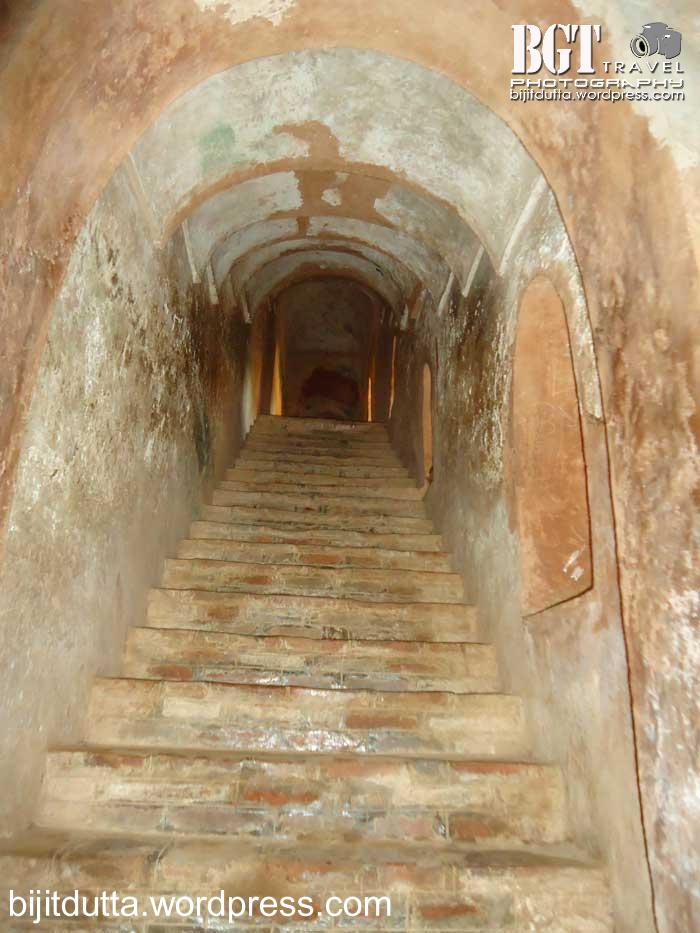 secret tunnels, history, Indian heritage, wars, escape routes, secrets of Indian history, unexplored tunnels, historic significance