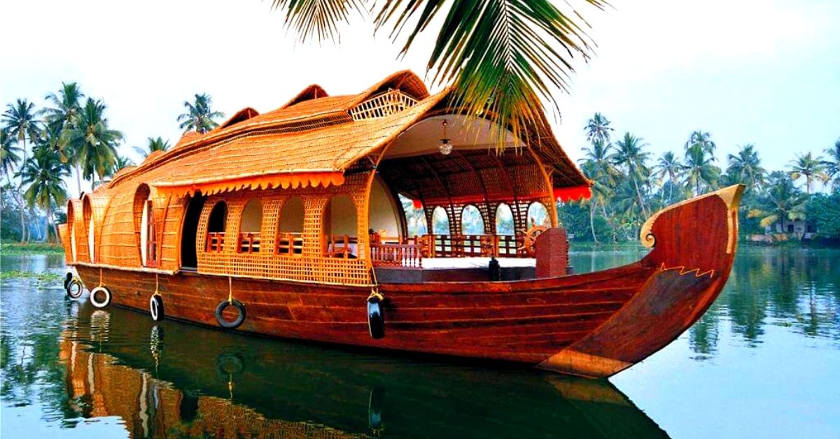 Kerala - Spend days at WaterBoat - India Chalk